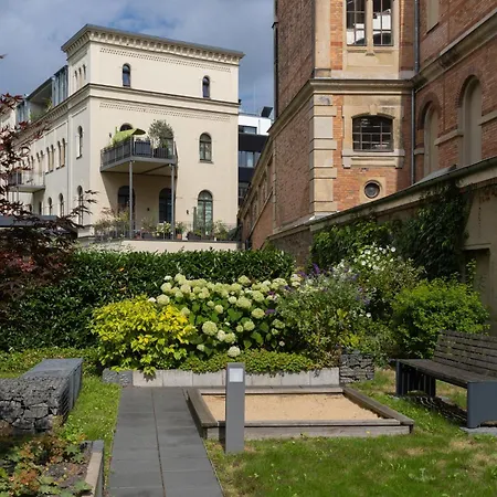 Modernes & Exklusives Penthouse In Top-lage Mit Dachterrasse & Tiefgarage Daire