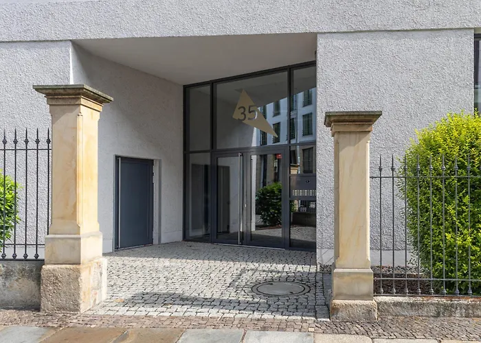 Modernes & Exklusives Penthouse In Top-lage Mit Dachterrasse & Tiefgarage Leipzig